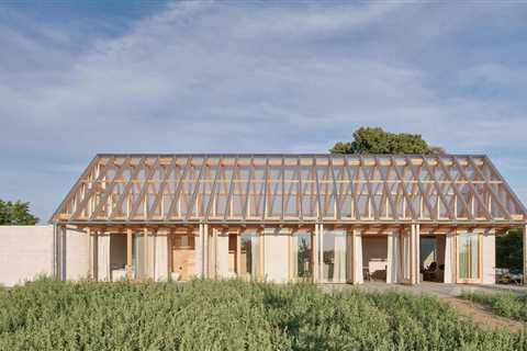 The See-Through Roof of This Brick Home Doubles as a Viewing Deck