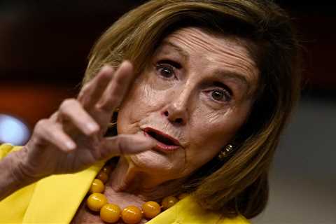 Paul Pelosi's attacker had plans to target other 'prominent' politicians and their families, prosecutors allege