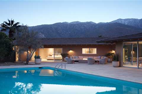 Before &amp; After: A Classic Midcentury by Albert Frey Gets a Reverent Renovation