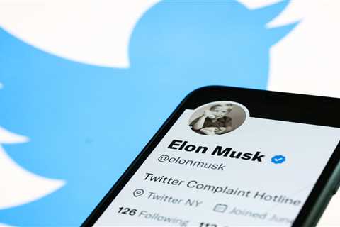 An ex-Twitter manager says she received a 10-year anniversary gift from the company days after she lost her job amid 'brutal' layoffs