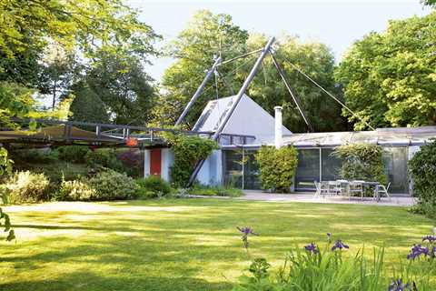 10 Wildly Innovative U.K. Homes of the 20th Century That Outshine the Rest