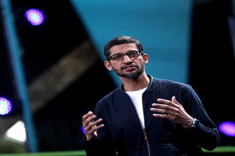 A top investor is now taking aim at Alphabet, saying it has too many employees, pays them too much, and it’s burning money on bad bets.
