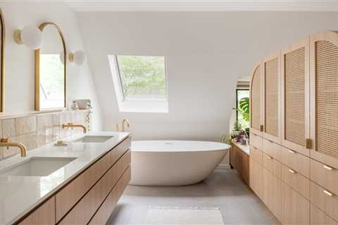Before &amp; After: A Toronto Couple Level Up Their Dingy Attic Into a Spa-Like Suite