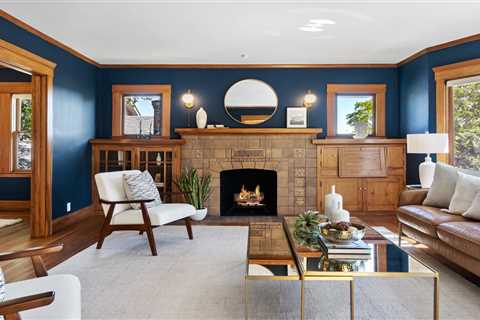 A Finely Finished Craftsman Commands $1.5M in Oakland
