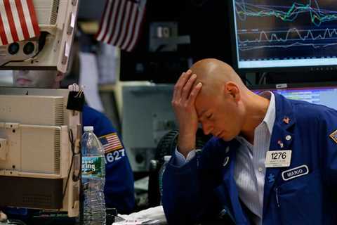 The stock market in 2023 will have less pain but no gains as companies see anemic earnings growth, Goldman Sachs says
