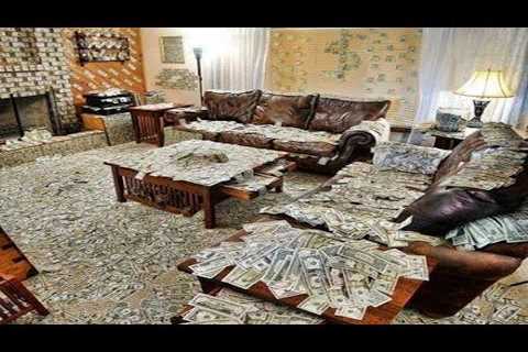 INFINITELY WEALTHY | Powerful Auto Suggestion for Abundance &amp; Wealth | Attract Large Sums Of Money