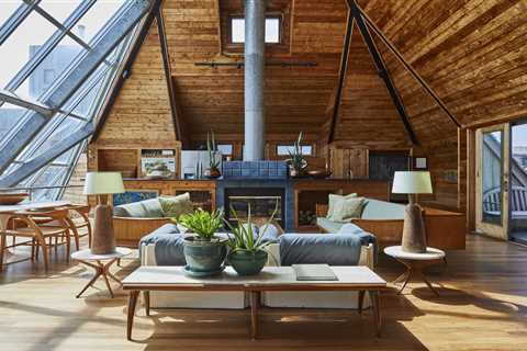 On the Market: A Glass Surf Shack, a California Craftsman, and More Great Homes for Sale This Week