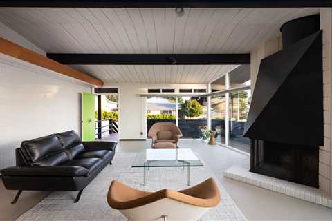 San Diego’s Electri-Living Home for Tomorrow Launches Onto the Market