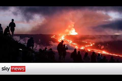 Watch live: Hawaii's Mauna Loa volcano continues to erupt