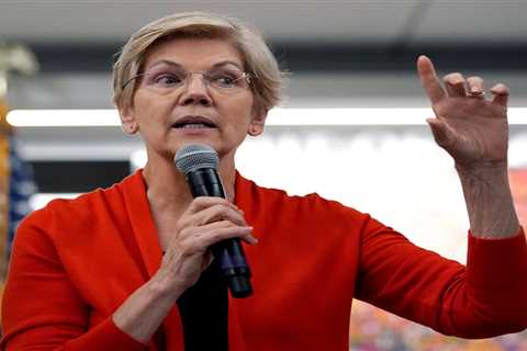 Elizabeth Warren slams the Fed's Jerome Powell for 'pushing hard to get more people fired' as he continues to aggressively fight inflation