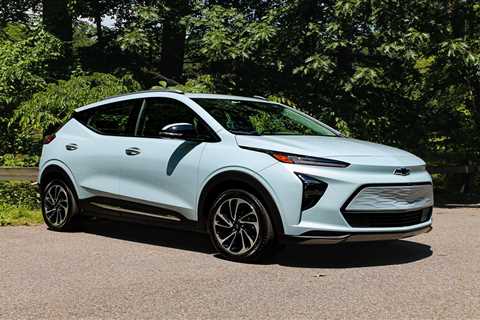 I drove America's cheapest electric SUV, the $28,000 Chevy Bolt EUV. It's the affordable EV we've been waiting for.