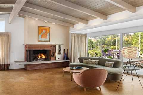 On the Market: A French Estate, an Old Pasta Factory, and More Great Homes for Sale This Week