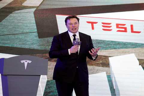 Snap up Tesla shares if Elon Musk's chaotic Twitter takeover drags the stock below $125, a veteran strategist says