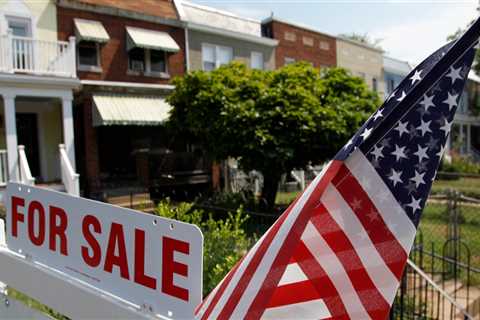 The US housing market faces a 'triple whammy' of threats - and stocks may stage a Santa Claus rally, a top strategist says