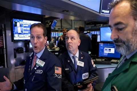 Stocks have taken a beating this year and investors feel worse than during 2008's Great Financial Crisis. Here's what that means for 2023.