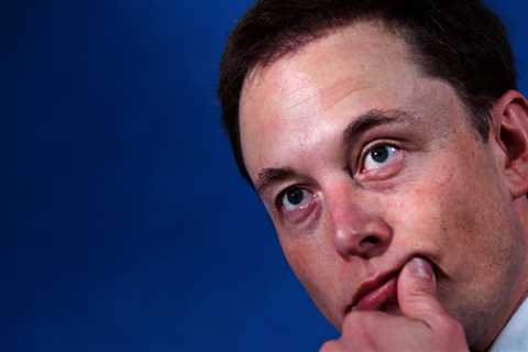 Elon Musk warns stocks may plunge, vows to not sell Tesla stock next year, and hammers the Fed in a new interview. Here are the 14 best quotes.