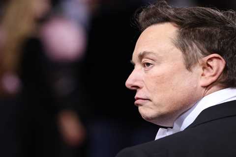 Twitter hires Seattle law firm that Elon Musk previously boycotted and criticized for 'thriving on corruption'