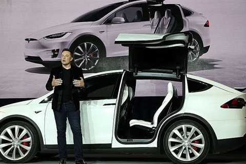 Tesla stock has more downside ahead and investors can expect a 25% drop in earnings in the coming quarter amid price cuts, Loup's Gene Munster says