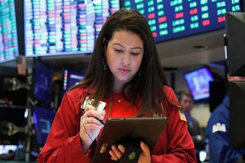 Stocks will plunge 3% on Thursday if December inflation comes in higher than expected, JPMorgan says