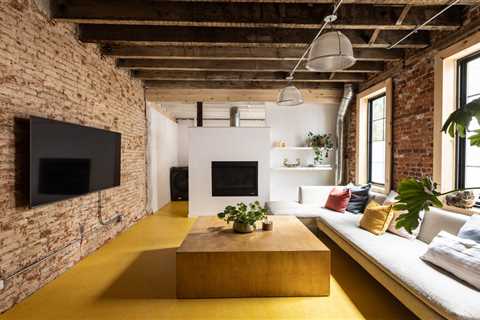 Before &amp; After: A Philly Couple Dig Deep to Unearth the Beauty of a Brick Row House