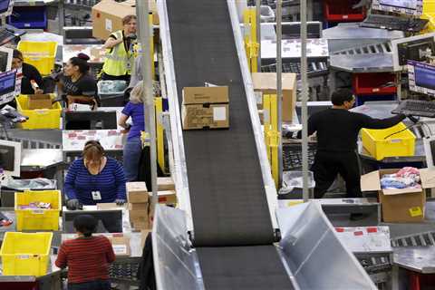 Amazon is breaking the law by putting warehouse workers at risk for back and joint injuries, federal regulators say in new citations
