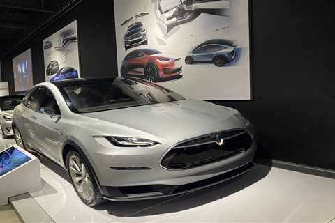 A Tesla crashed into a fence during filming for the company's self-driving ad, Autopilot director testified