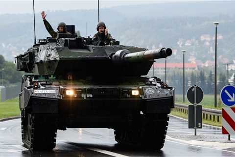 Leopard tanks are the 'right' weapon to send Ukraine, but don't expect a 'silver bullet,' military expert says
