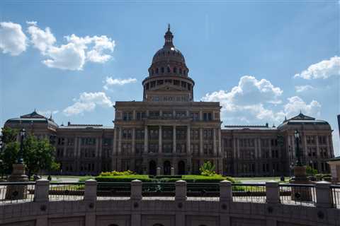 Saving for a House? 10 Free Things to do in Austin, TX