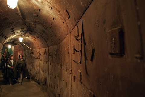 Russia spent the last year upgrading thousands of Soviet-era bomb shelters, report says, in a sign Putin fears an attack on his home soil