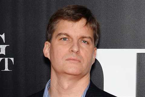 'Big Short' investor Michael Burry issues 'death spiral' warning to meme-stock fans after Bed Bath &amp; Beyond's last-ditch financing deal