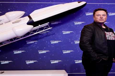Twitter stiffed marketing firm $7,000 for a 'swag gift box' for Elon Musk that included a $689 Japanese whiskey and a branded cheese board, a lawsuit claims