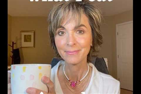 Stay Slim After Menopause | What I Eat In A Day | Mature over 60 🧁🍿