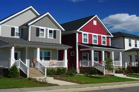 Cash-strapped homeowners are swarming to HELOCs at the fastest rate in more than a decade to pay for food, gas, and renovations