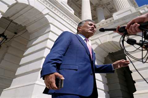 As the 4-day workweek gains traction, Congressman Mark Takano is reintroducing his proposal to make it law