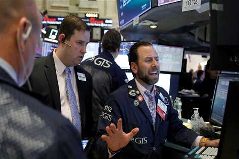 US stocks climb as the S&amp;P 500 looks to snap a weekly losing streak