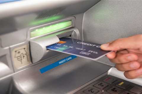 Mid-size banks want all deposits insured for 2 years to avoid 'panic' and restore confidence, report says