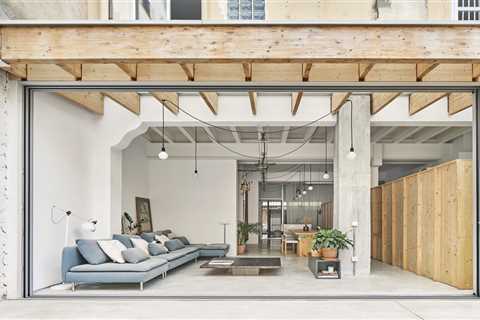 Timber Additions Turn a Panadería Into a Private Residence in Spain