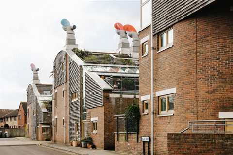 A £385K Flat Lists in an Ambitious Eco-Village in London