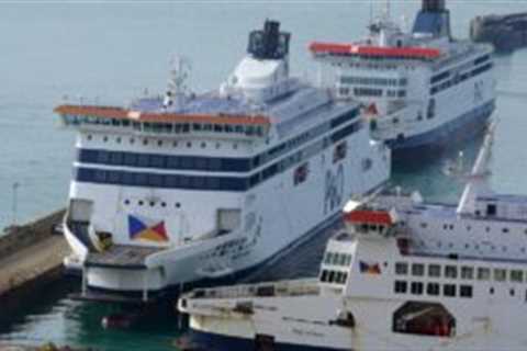 Windfall for group that sacked 800 P&amp;O workers