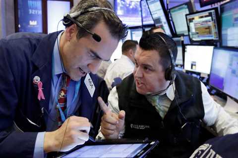 People are flocking to money-market funds to protect their money. Here are the 8 currently offering the highest yields.
