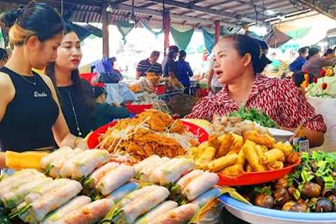 Spring Roll, Rice Noodle, Noodle Soup, Fried Noodles, Sandwich, Jackfruit &amp; More - Best Street Food