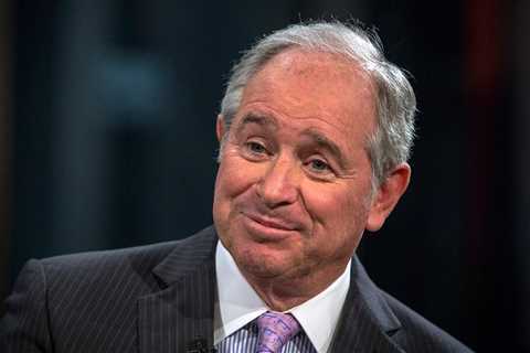 SVB's collapse was fueled by 'people on iPhones' and won't spread across the US banking sector, Blackstone CEO says