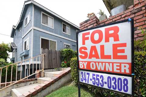 The premium Americans are paying for a mortgage versus rent hasn't been this big since the housing bubble peaked 17 years ago