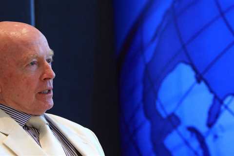Mark Mobius says he is 'very, very skeptical' of investing in bank stocks but keeps his cash in an account in Dubai