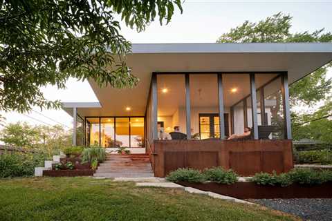 Budget Breakdown: An Austin Couple Give a Century-Old Craftsman a Passive House Upgrade for $836K