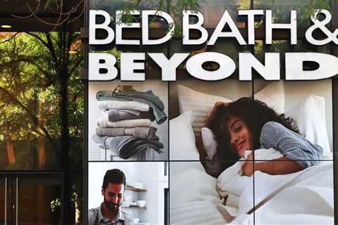 Bed Bath &amp; Beyond short-sellers pocket over $1 billion as the home-goods retailer files for bankruptcy