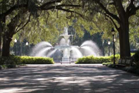 Is Savannah, GA a Good Place to Live? 10 Pros and Cons to Consider