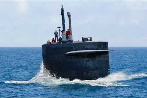 Life Inside US Gigantic $4 Billion Submarine Patrolling The Oceans at Full Speed