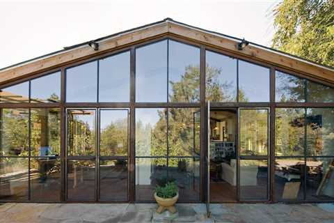 This Overhauled 1960s Ranch House Connects a Family to the California Countryside