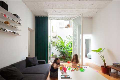 An Architect Punches Through the Wall of Two ’50s Properties to Create His Family Home